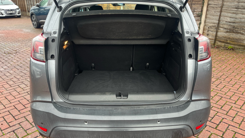 Vauxhall Crossland X 1.2T ecoTec [110] SE Nav 5dr [6 Speed] [S/S] Petrol Hatchback